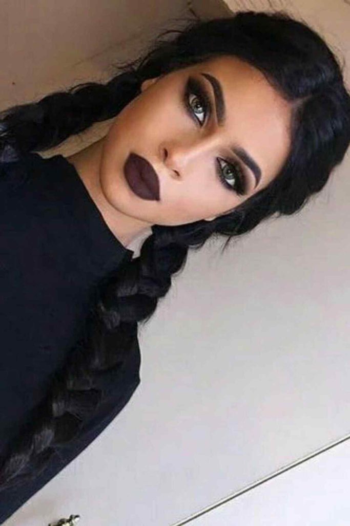 Trucco di Halloween per la famiglia Addams del mercoledì 1 Trucco alla vaniglia per Halloween della famiglia Adams