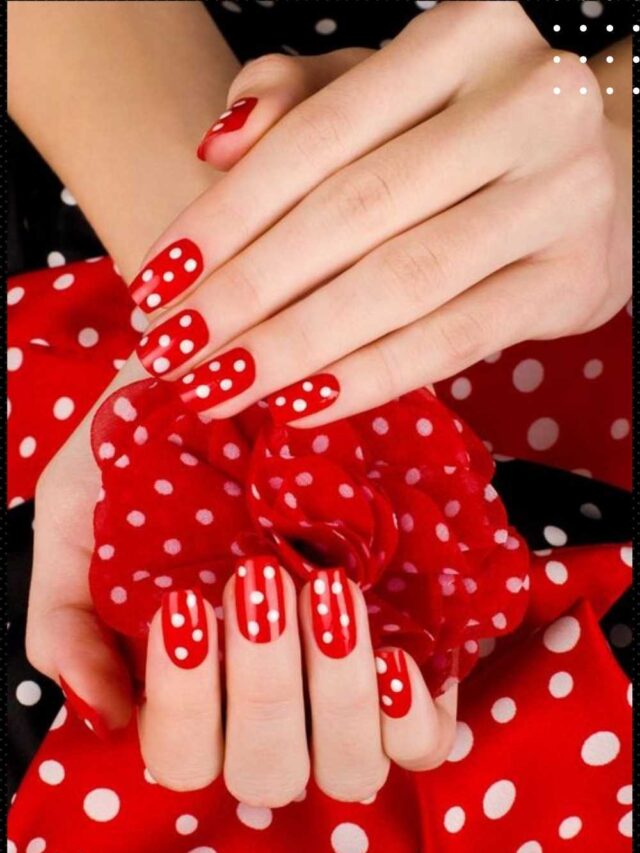 Ongles décorés avec des détails à Poá 2022 - Voir 41 modèles de cette couleur de vernis à ongles que les célébrités utilisent cet été