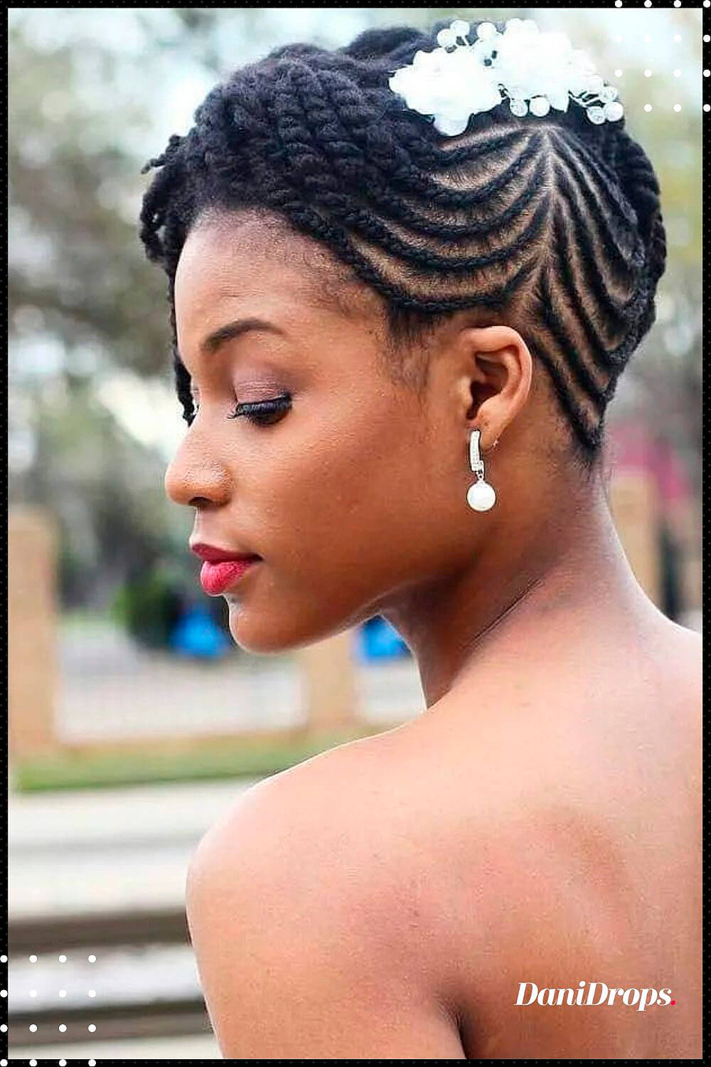 Updo peinado 2022 para mujeres negras