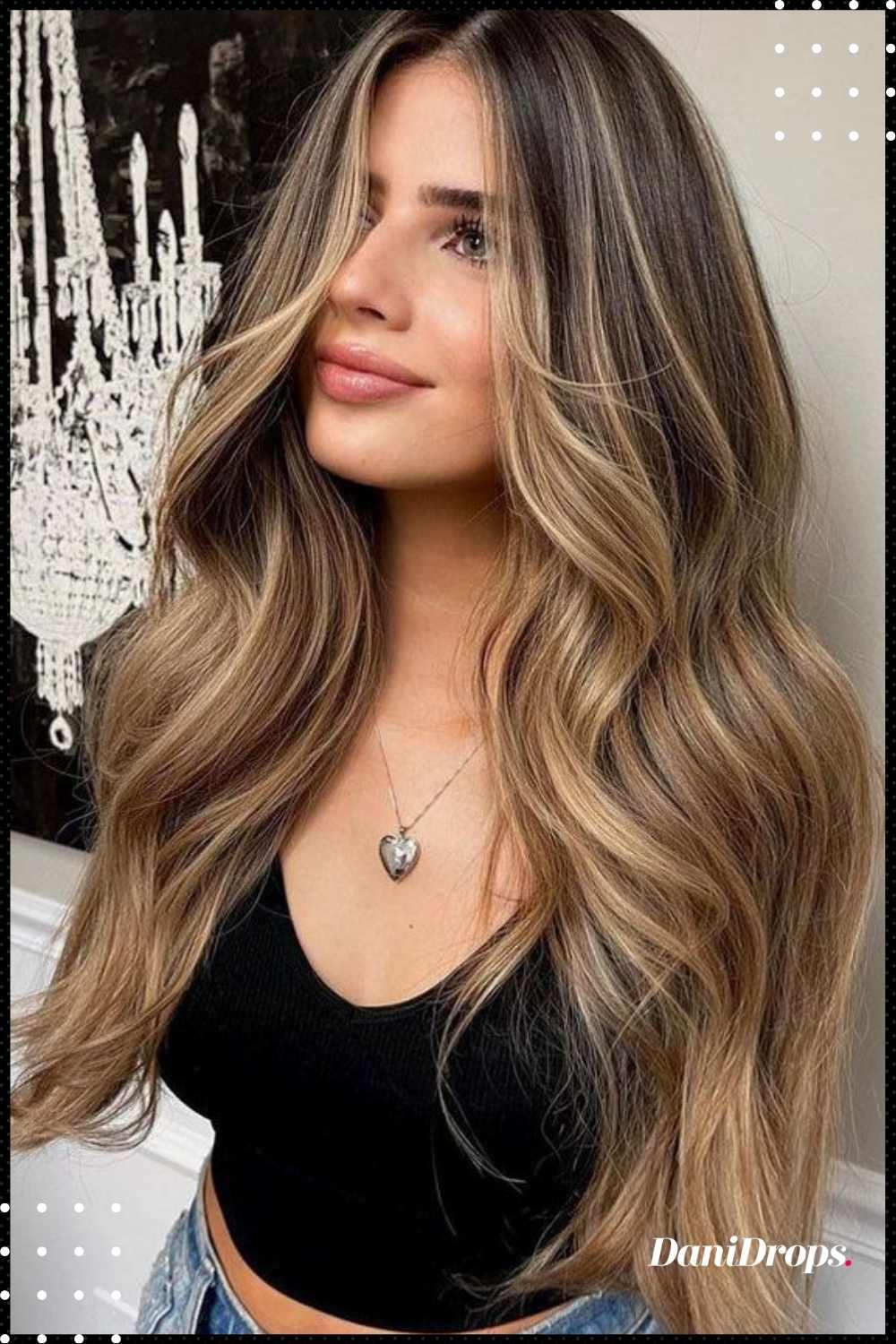 Illuminated Morena Hair - Trending on social networks