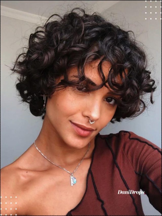 Pixie Cut Cacheado: 10 cortes rejuvenescedores