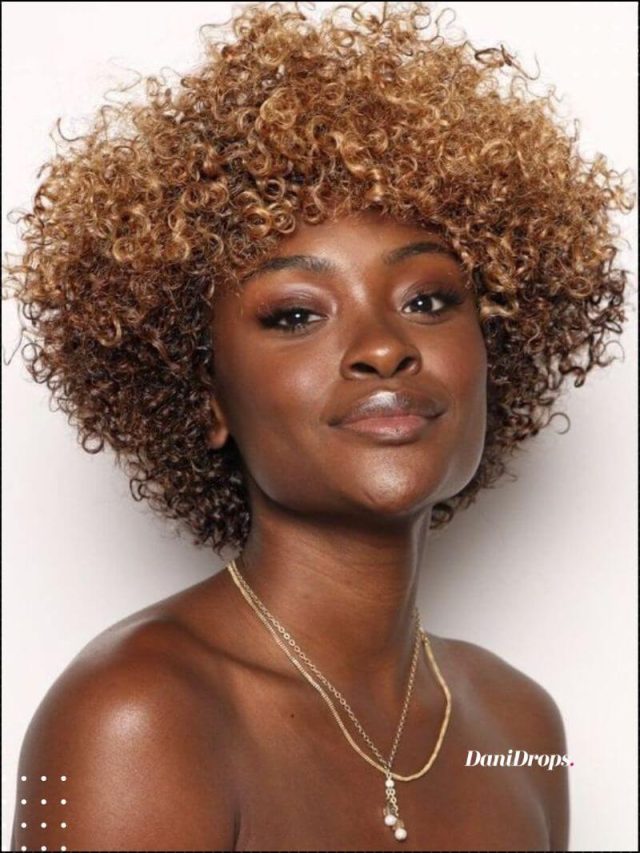 Short Blonde Afro Hair – See how to look stylish with these short hair