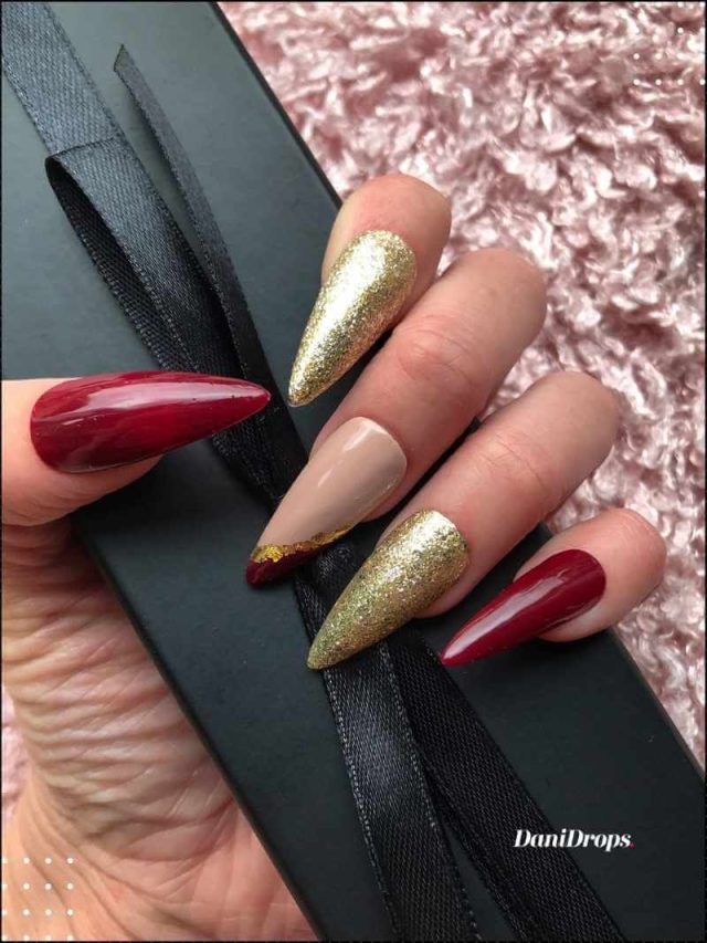 Nail Decorated for Christmas 2022 – See 10 amazing models