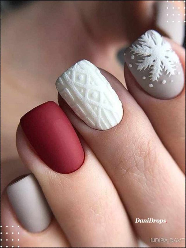 Christmas Nails 2022 – Mira y aplica la decoración perfecta en tus uñas