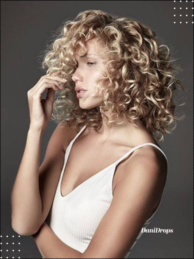 Golden Curly – Try this new shade trend