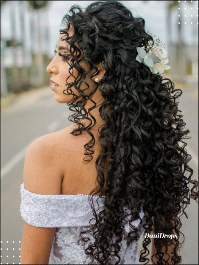 Black Curly Hair: Upgrade your look and show off stunning curls