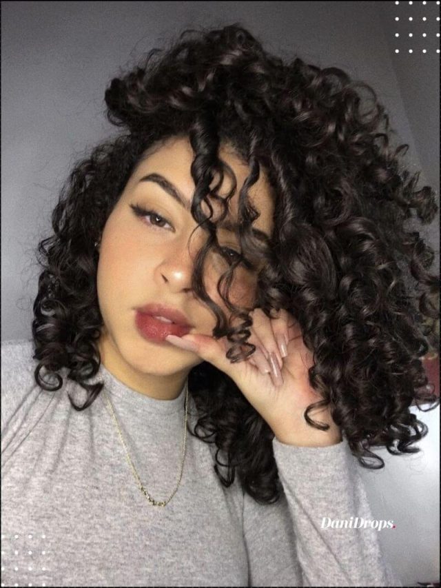 Cabello rizado negro: vea 10 estilos de cabello rizado