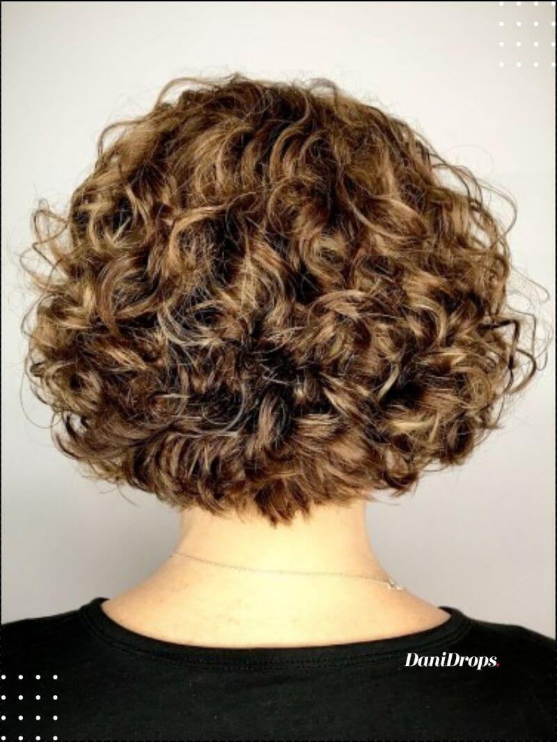 Short Curly Haircut 2023 - These women have become goddesses