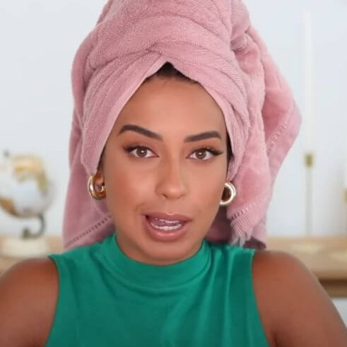 Come idratare i capelli ricci lunghi