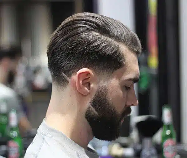 Risco no cabelo: ideias de cortes masculinos  Haircuts for men, Work  hairstyles, Hair designs for men