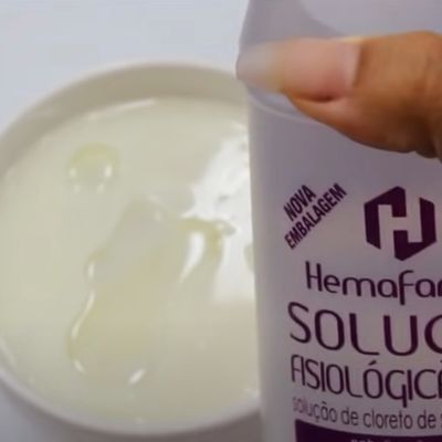 Comment hydrater les cheveux bouclés