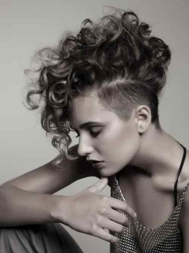Mohawk Curly Haircut – See 10 models that transform a woman