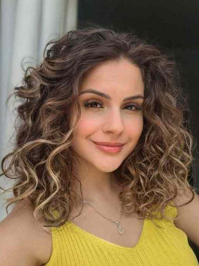 Curly Hair 2023 – Inspírate con las últimas tendencias del momento