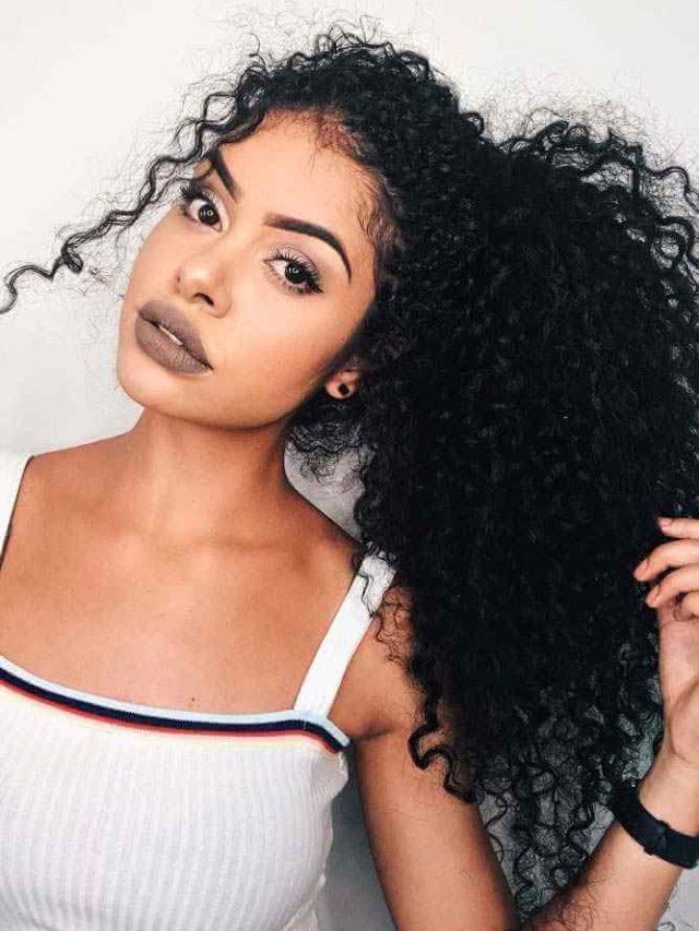 Peinados para Cabello Rizado – Los mejores estilos para realzar tu belleza natural