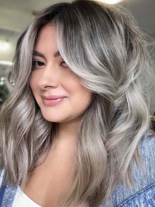 Mechas Raiz 2023 – Veja por que você deva parar de pintar o cabelo