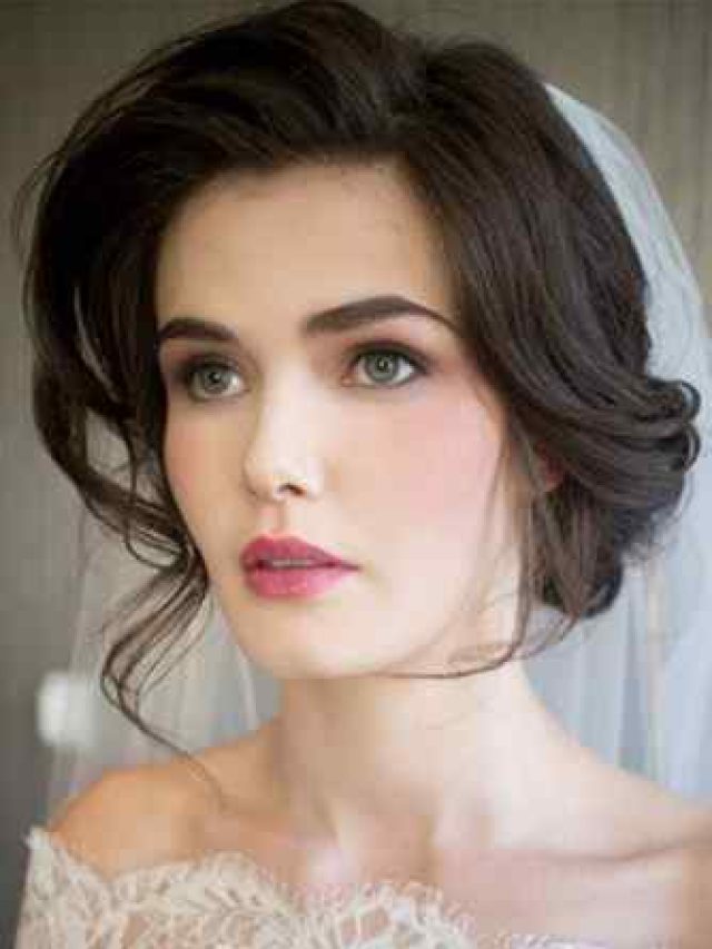 Penteado de Casamento para Cabelos Curtos – Ideias Práticas para Noivas Ocupadas