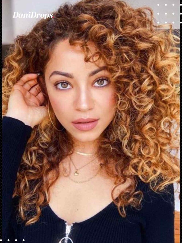 7 killer hairstyles to enhance your Balayage Curly Hair