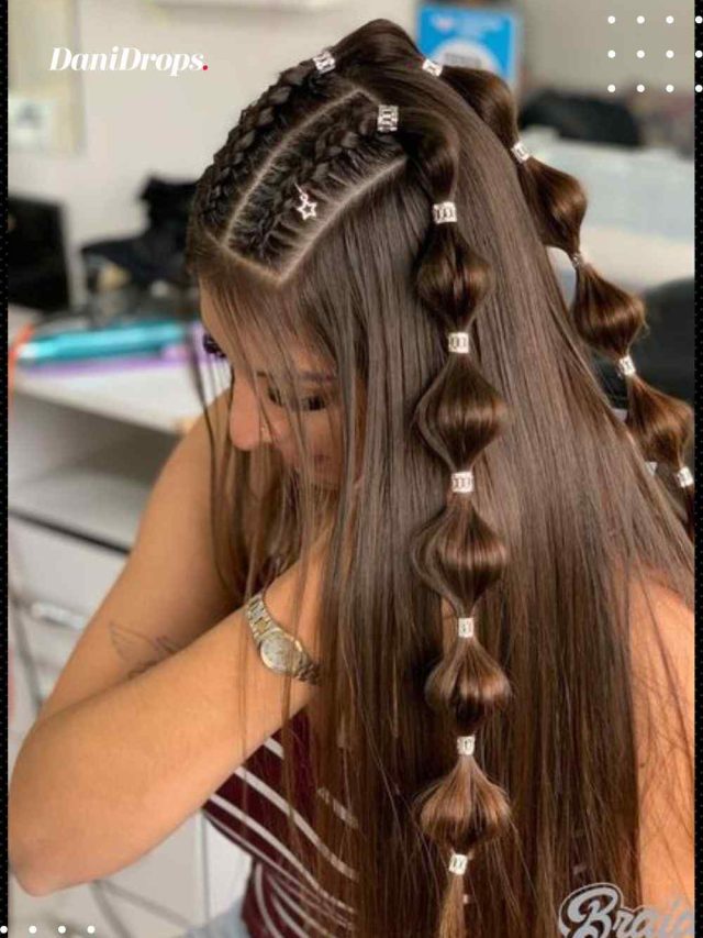 6 Hairstyles with Garters to Make Your Day to Day Easier