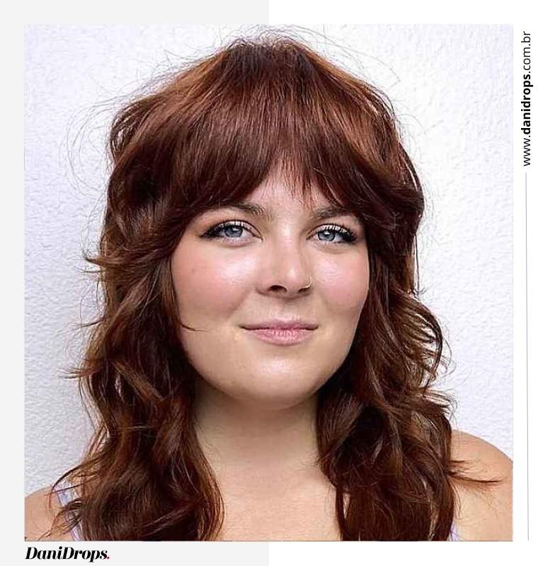 06 Corte de pelo deshilachado con flequillo Corte de pelo desordenado con flequillo