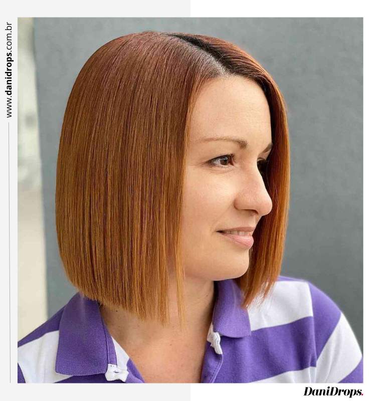 09 Corte de cabelo estilo bob curto em fios lisos Corte de cabelo estilo bob curto em fios lisos