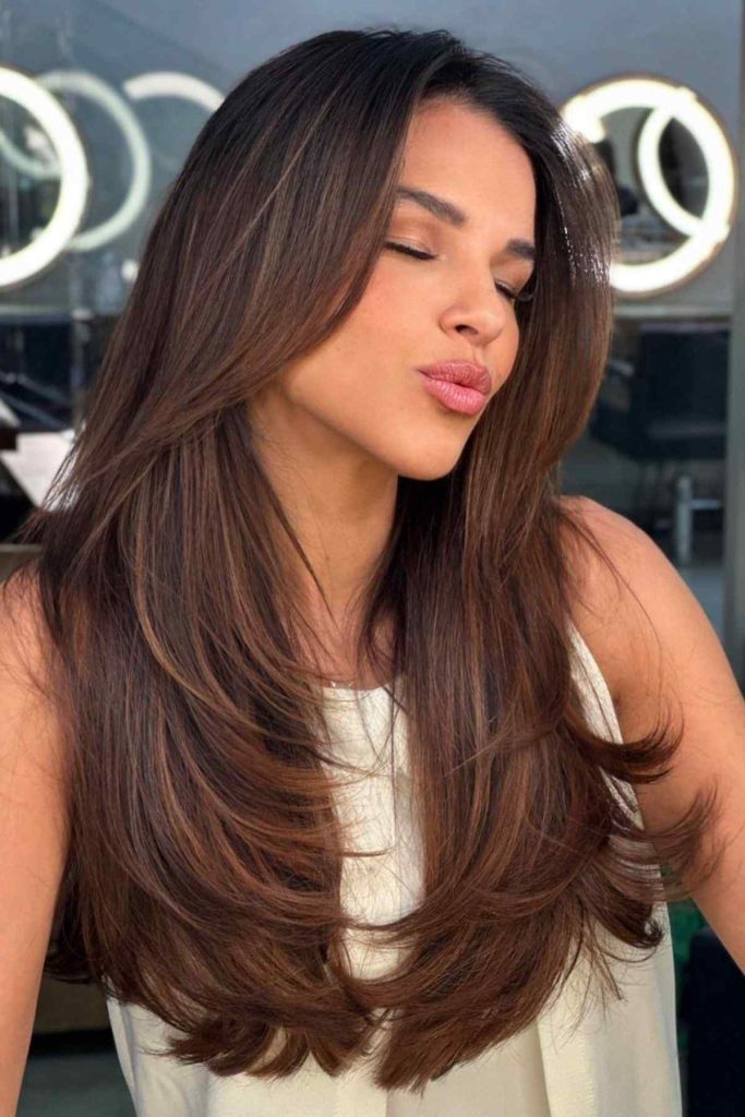 cor de cabelo Cabelo Morena Iluminada Avela cor de Cabelo Morena Iluminada Avelã